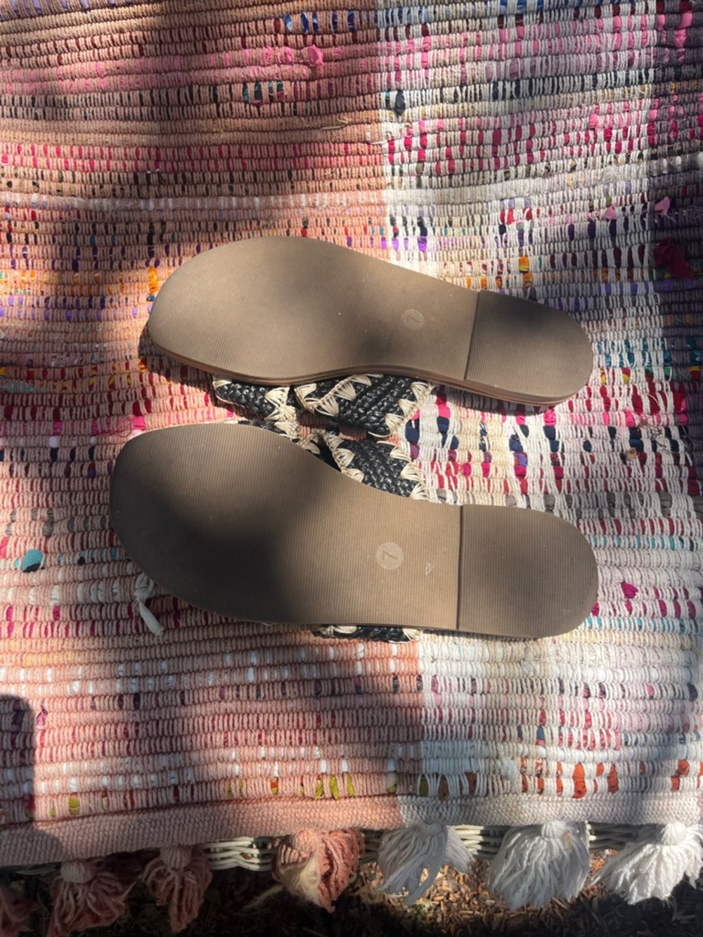 Target sandals - Picture 2 of 2